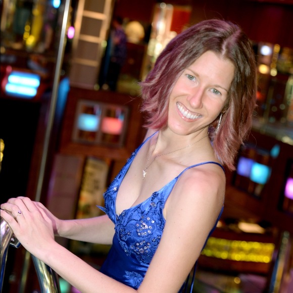 Meet your Posher, Rachel - Picture 5 of 6